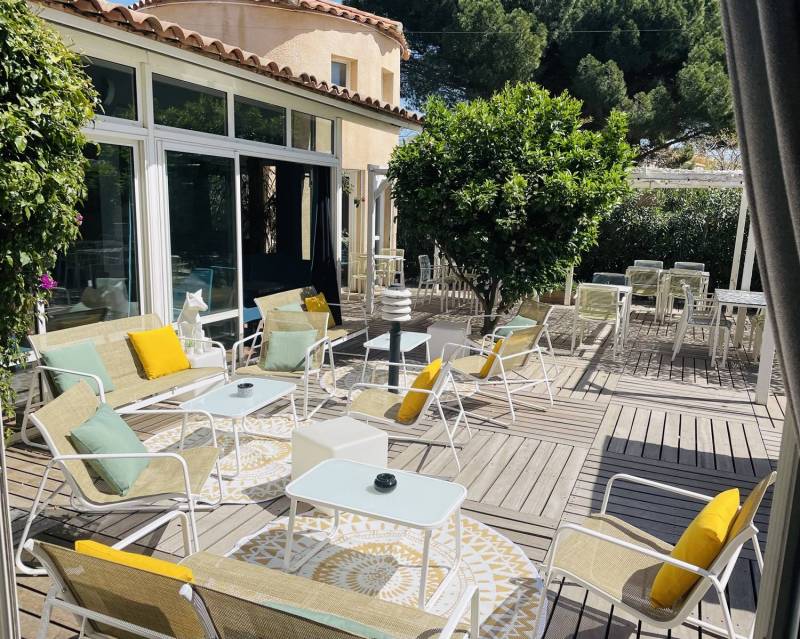 Bienvenue à l'hôtel*** Gil de France