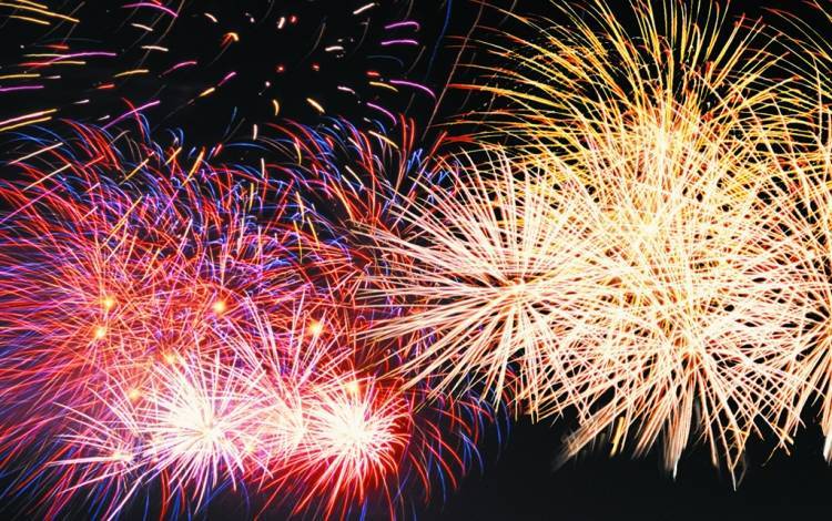 festival de feux dartifices du  au  juillet  hotel gil de